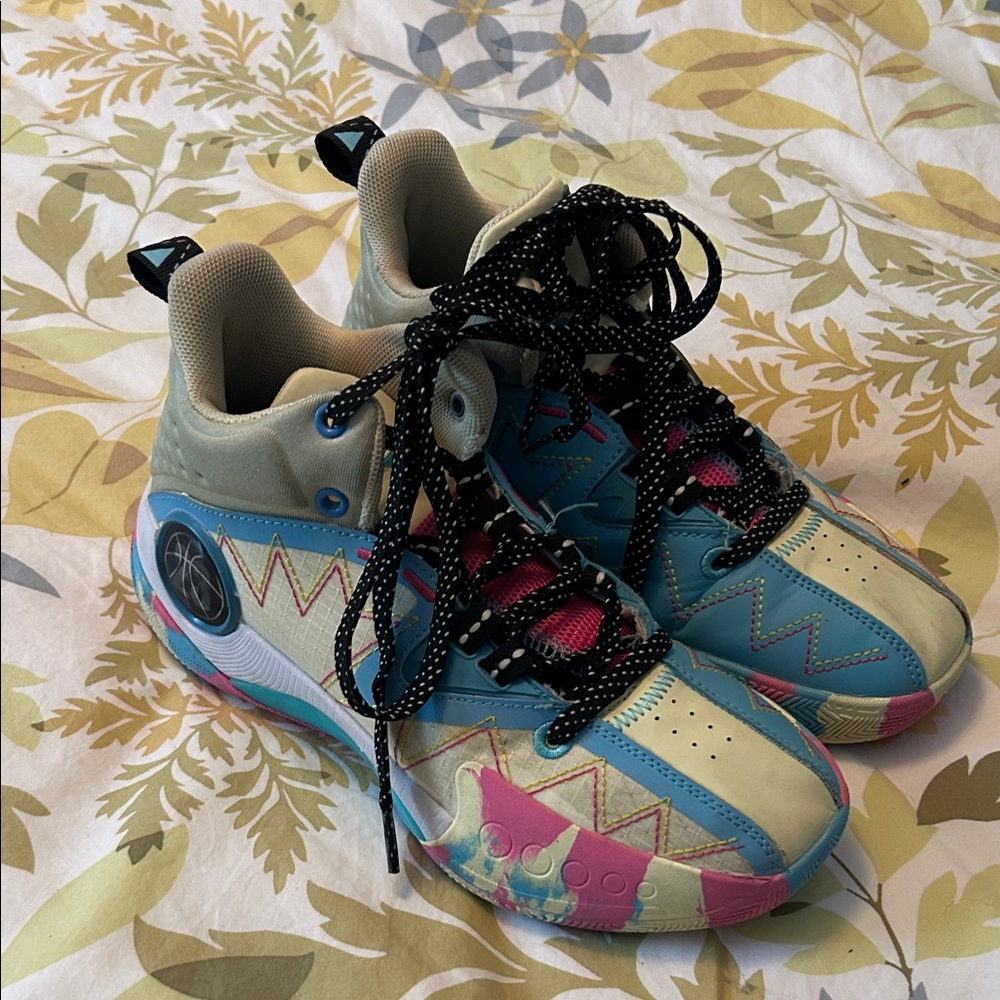 Ashion, youth basketball shoes, good condition, EUR 35